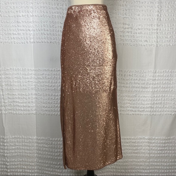 Zara Dresses & Skirts - ⭐️CLEARANCE SALE Zara sequin skirt